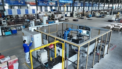 智能驅動，智造未來 黃山汽車零部件企業生產忙，機器人研發引領產業升級
